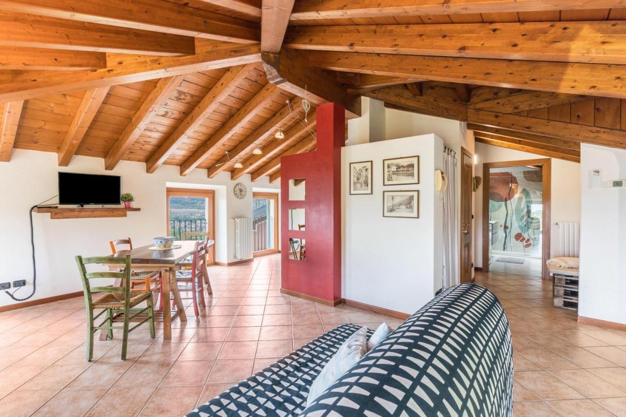 Casa Mandello Appartement Salò Buitenkant foto