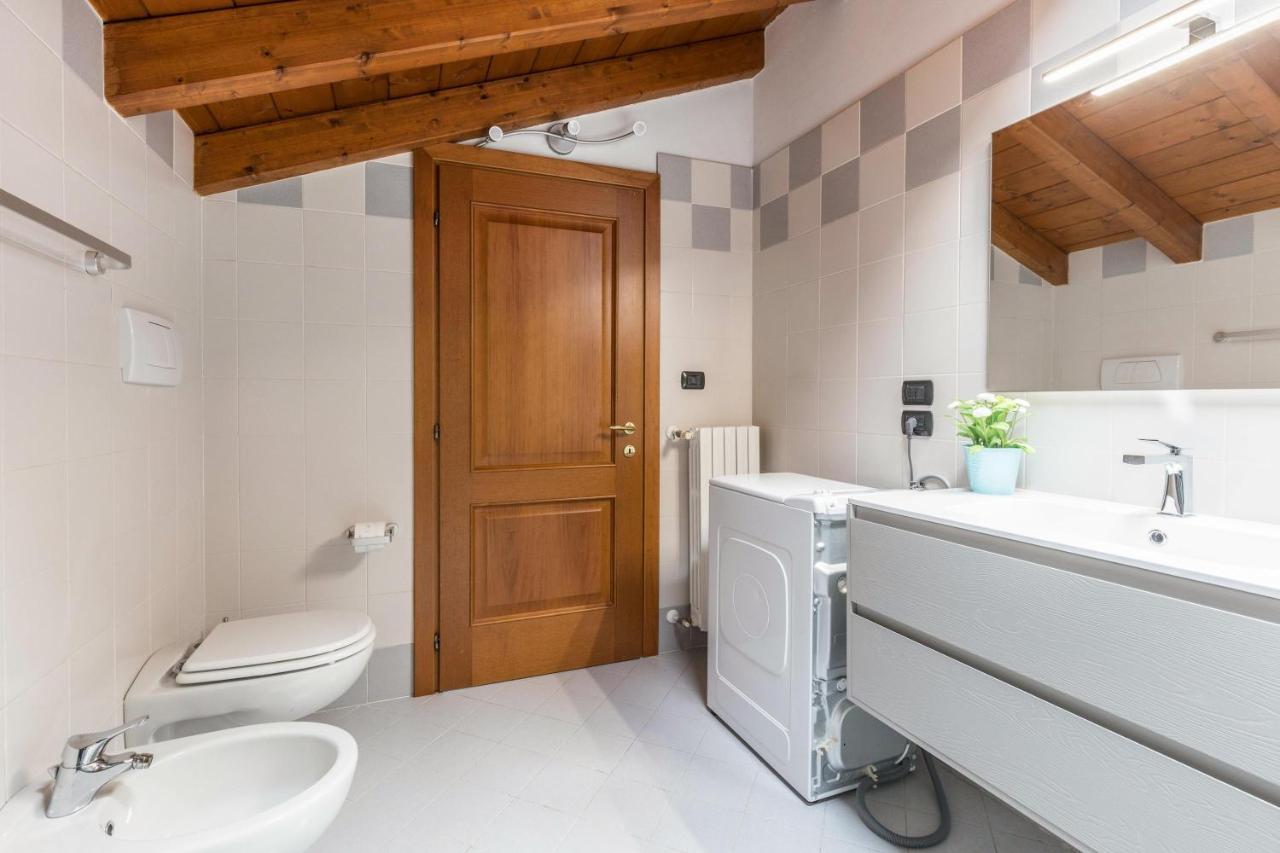 Casa Mandello Appartement Salò Buitenkant foto