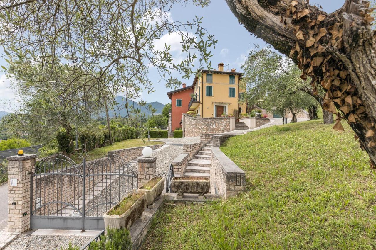 Casa Mandello Appartement Salò Buitenkant foto