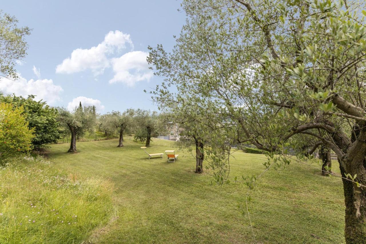 Casa Mandello Appartement Salò Buitenkant foto